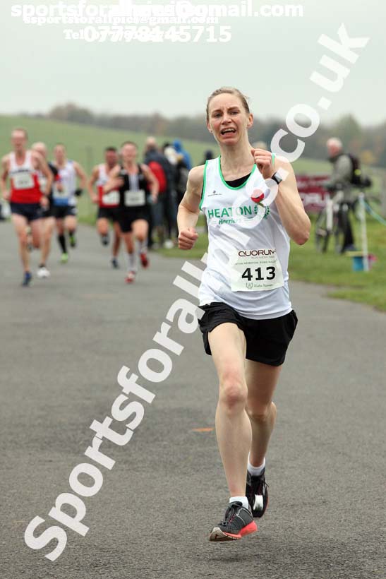 Senior men and womens Heaton Memorial 10k Road Race, Newcastle Town Moor. Photo:  David T. Hewitson/Sports for All Pics